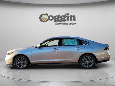 New 2025 Honda Accord EX-L image 3