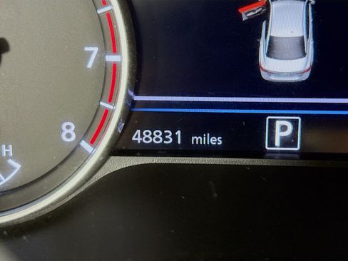Used 2021 Nissan Sentra SV FWD image 16