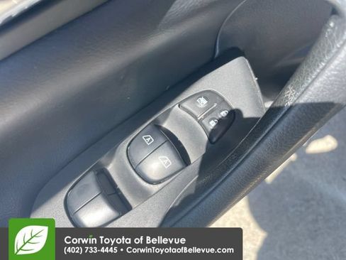 Used 2017 Nissan Altima 2.5 SV w/ Convenience Package FWD image 31