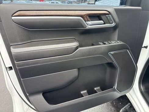 Used 2023 GMC Sierra 1500 Elevation image 14