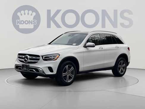 Used 2022 Mercedes-Benz GLC 300 4MATIC w/ Premium Package Lite image 1
