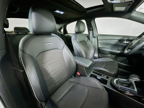 Certified 2024 Kia Forte GT-Line w/ GT-Line Premium Package image 28