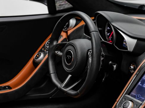 Used 2013 McLaren MP4-12C Spider image 52