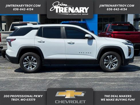 Used 2026 Chevrolet Equinox LT w/ Safety and Technology Package FWD image 1