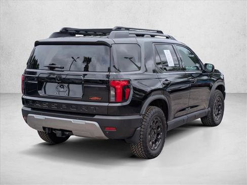 Used 2026 Honda Passport TrailSport Elite image 5