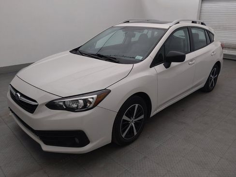 Used 2021 Subaru Impreza 2.0i Premium AWD/4WD image 2