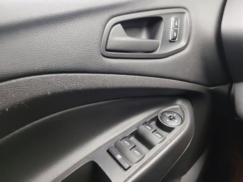 Used 2014 Ford Escape S image 27