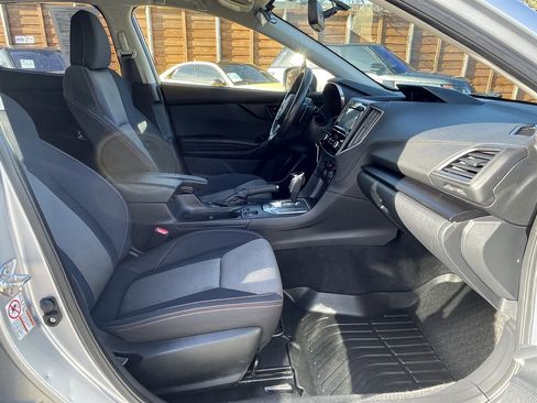 Used 2018 Subaru Crosstrek 2.0i Premium image 8