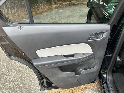 Used 2013 Chevrolet Equinox LTZ FWD image 24