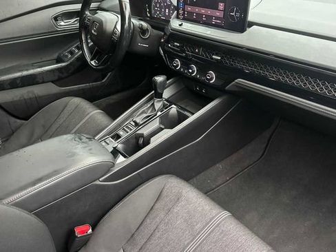 Used 2023 Honda Accord Sport image 13