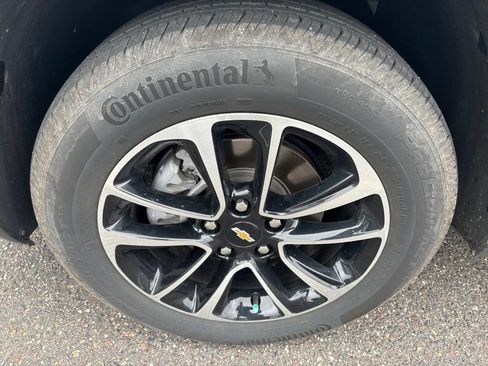 Certified 2024 Chevrolet TrailBlazer LT w/ Convenience Package AWD/4WD image 2
