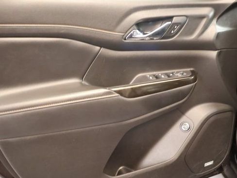 Used 2021 GMC Acadia AT4 w/ Trailering Package AWD/4WD image 10