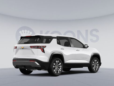 New 2026 Chevrolet Equinox LT w/ Safety and Technology Package AWD/4WD image 4