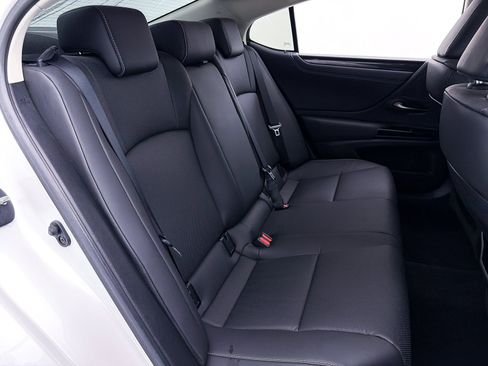 Used 2023 Lexus ES 350 image 35