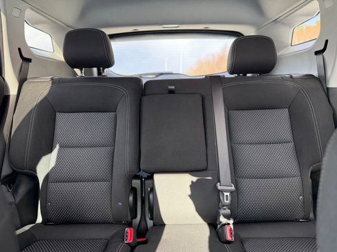 Used 2022 GMC Terrain SLE w/ Driver Convenience Package image 28