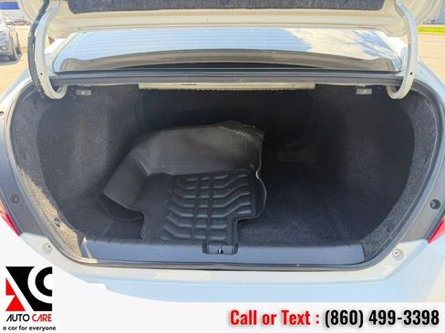 Used 2017 Honda Civic EX-T image 12