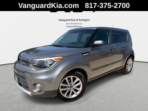 Used 2017 Kia Soul + w/ Audio Package FWD image 1