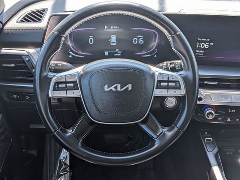 Used 2025 Kia Telluride S image 22