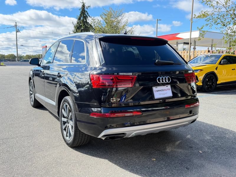 Used 2019 Audi Q7 3.0T Premium Plus w/ Premium Plus Package AWD/4WD image 8