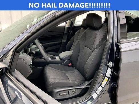 Certified 2025 Honda Accord SE image 8