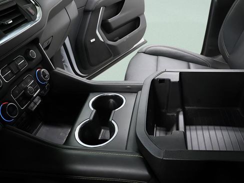 Used 2023 Chevrolet Tahoe Premier w/ Premium Package 2 image 19