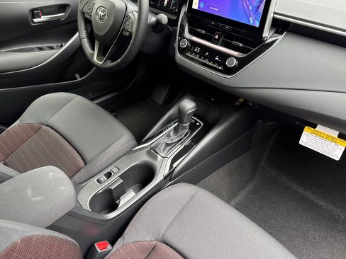 New 2026 Toyota Corolla SE FWD image 17