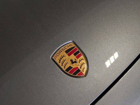 Certified 2022 Porsche Cayenne Turbo AWD/4WD image 16