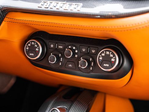 Used 2014 Ferrari F12 Berlinetta image 35