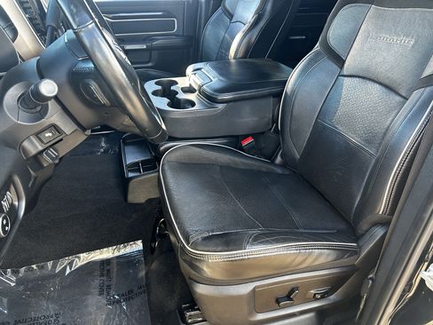 Used 2019 RAM 2500 Laramie image 19