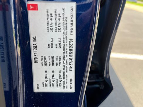 Used 2018 Tesla Model 3 Long Range AWD/4WD image 29