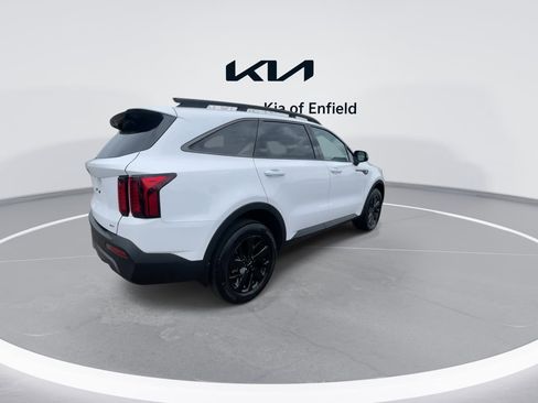Used 2023 Kia Sorento S AWD/4WD image 8