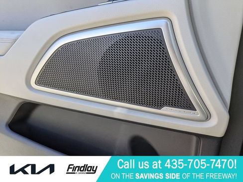 Certified 2023 Kia Telluride EX w/ EX Captain's Chair Package AWD/4WD image 28