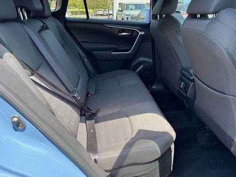 Used 2025 Toyota RAV4 SE AWD/4WD image 14