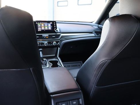 Used 2022 Honda Accord Sport image 23