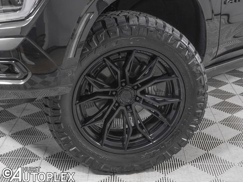 Used 2026 GMC Yukon AT4 Ultimate w/ LPO, Floor Liner Package image 35