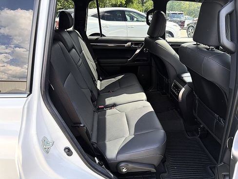 Used 2023 Lexus GX 460 Premium w/ Premium Plus Package AWD/4WD image 20