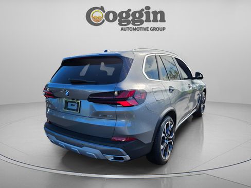 New 2026 BMW X5 sDrive40i w/ Premium Package image 4