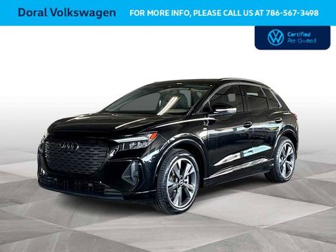 Used 2024 Audi Q4 e-tron Premium Plus w/ Premium Plus AWD/4WD image 4