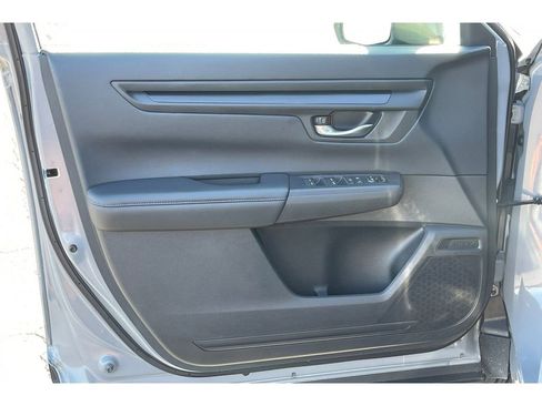 Certified 2023 Honda CR-V EX image 11