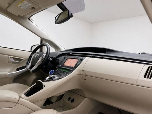 Used 2010 Toyota Prius Five FWD image 34