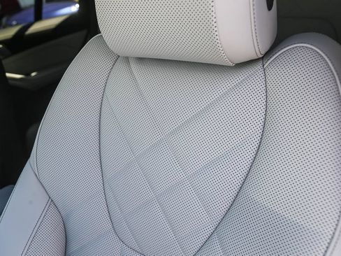 New 2026 BMW X5 xDrive50e w/ M Sport Package AWD/4WD image 20