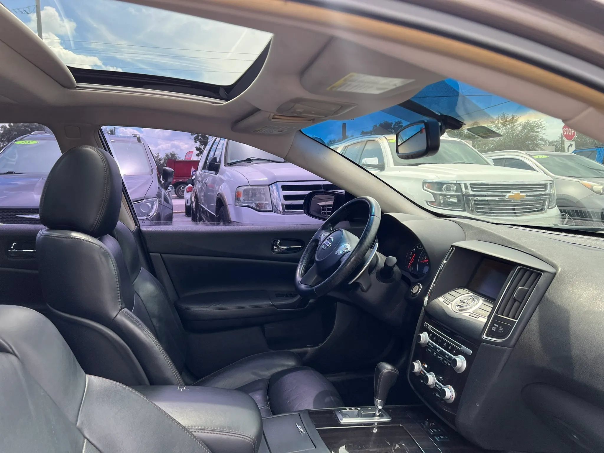 Used 2014 Nissan Maxima 3.5 SV w/ Premium Package FWD image 17