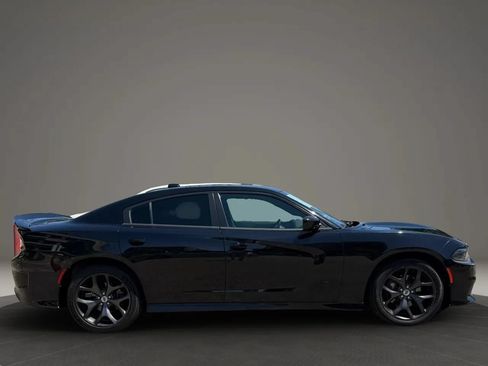 Used 2019 Dodge Charger GT RWD image 5