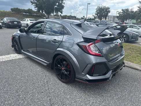 Used 2018 Honda Civic Type R image 7