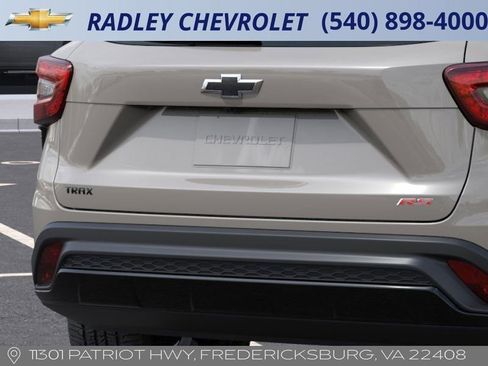 New 2026 Chevrolet Trax RS w/ Sunroof Package image 14