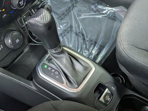 Used 2019 Jeep Renegade Sport AWD/4WD image 20