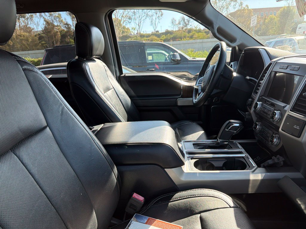 Used 2018 Ford F150 Lariat w/ Equipment Group 502A Luxury AWD/4WD image 5
