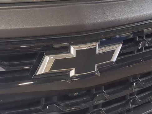 Used 2023 Chevrolet Silverado 1500 RST AWD/4WD image 15