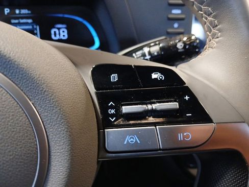 Used 2025 Hyundai Elantra Sport image 21