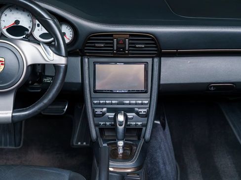 Used 2010 Porsche 911 Carrera S RWD image 12